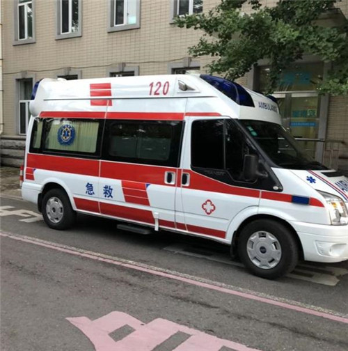 西秀选择我们的救护车出租,开启安心转院之旅