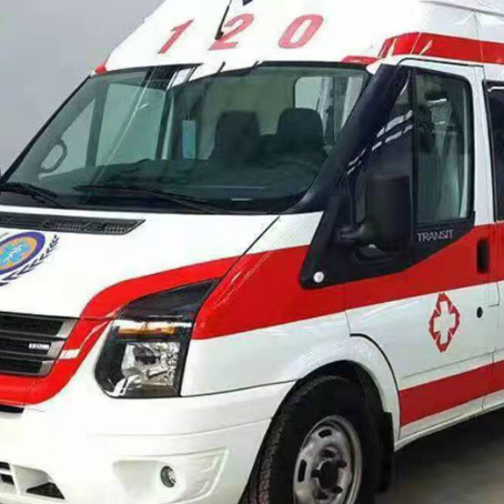 西秀非急救护送病人转院租赁救护车的优缺点对比